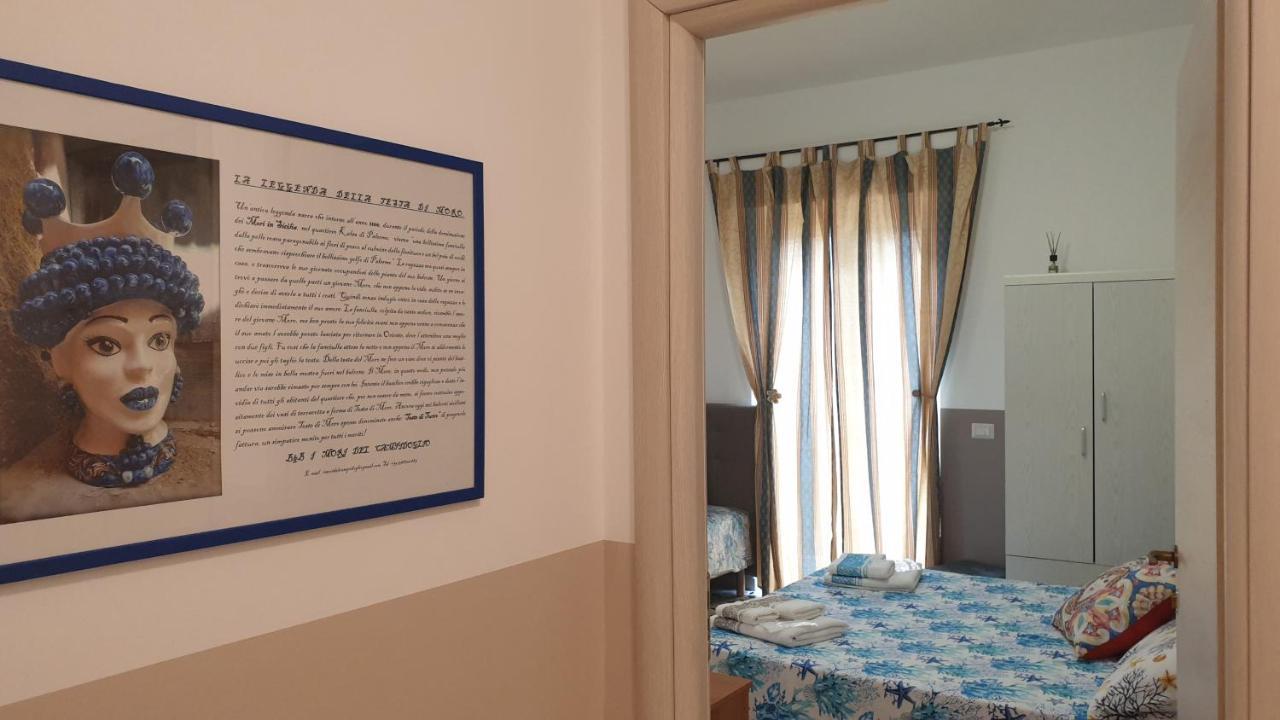 I Mori In Campidoglio Affitta Camere SantʼAgata di Militello Exterior foto